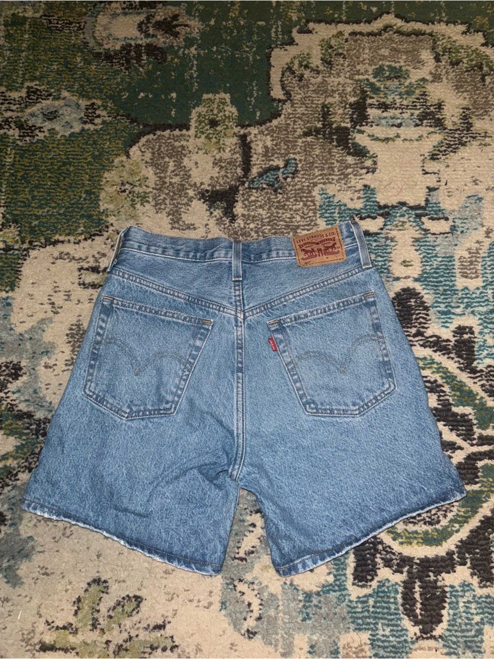 Levi’s 501 Original Distressed Denim Cutoff Shorts W26 Light Wash Button Fly